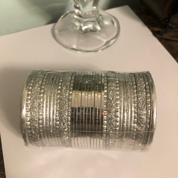 Indian bangle set - Picture 2 of 2